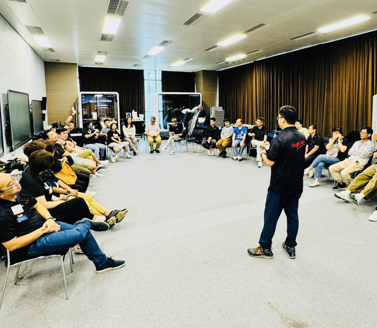 464012624_418693097937480_3847551942616281442_n